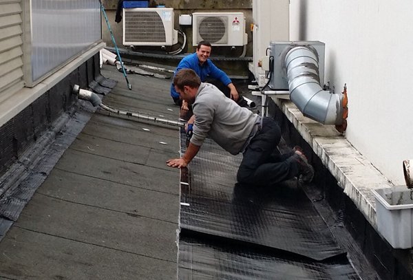 Couvreur toit plat 94 : des solutions sur mesure à saint-maur